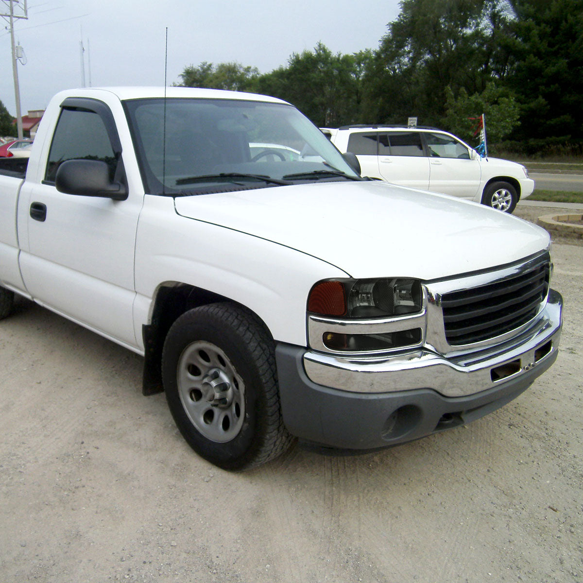 1999-2006 GMC Sierra/2007 Sierra Classic/2000-2006 Yukon/XL Factory Style Headlights and Bumper Lights with Amber Reflector (Matte Black Housing/Smoked Lens)