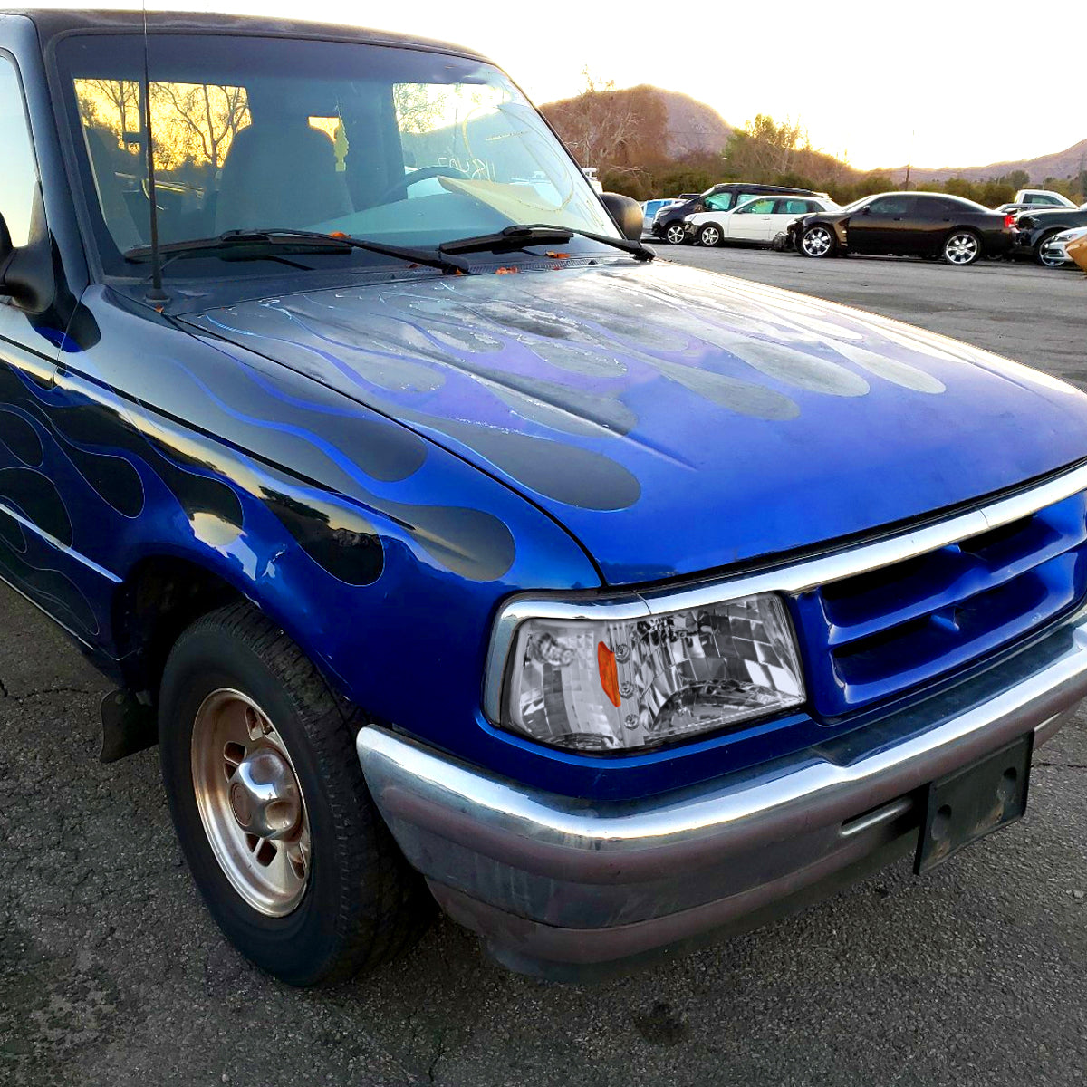 1993-1997 Ford Ranger Factory Style V2 Headlights w/ Corner Signal Lights (Chrome Housing/Clear Lens)