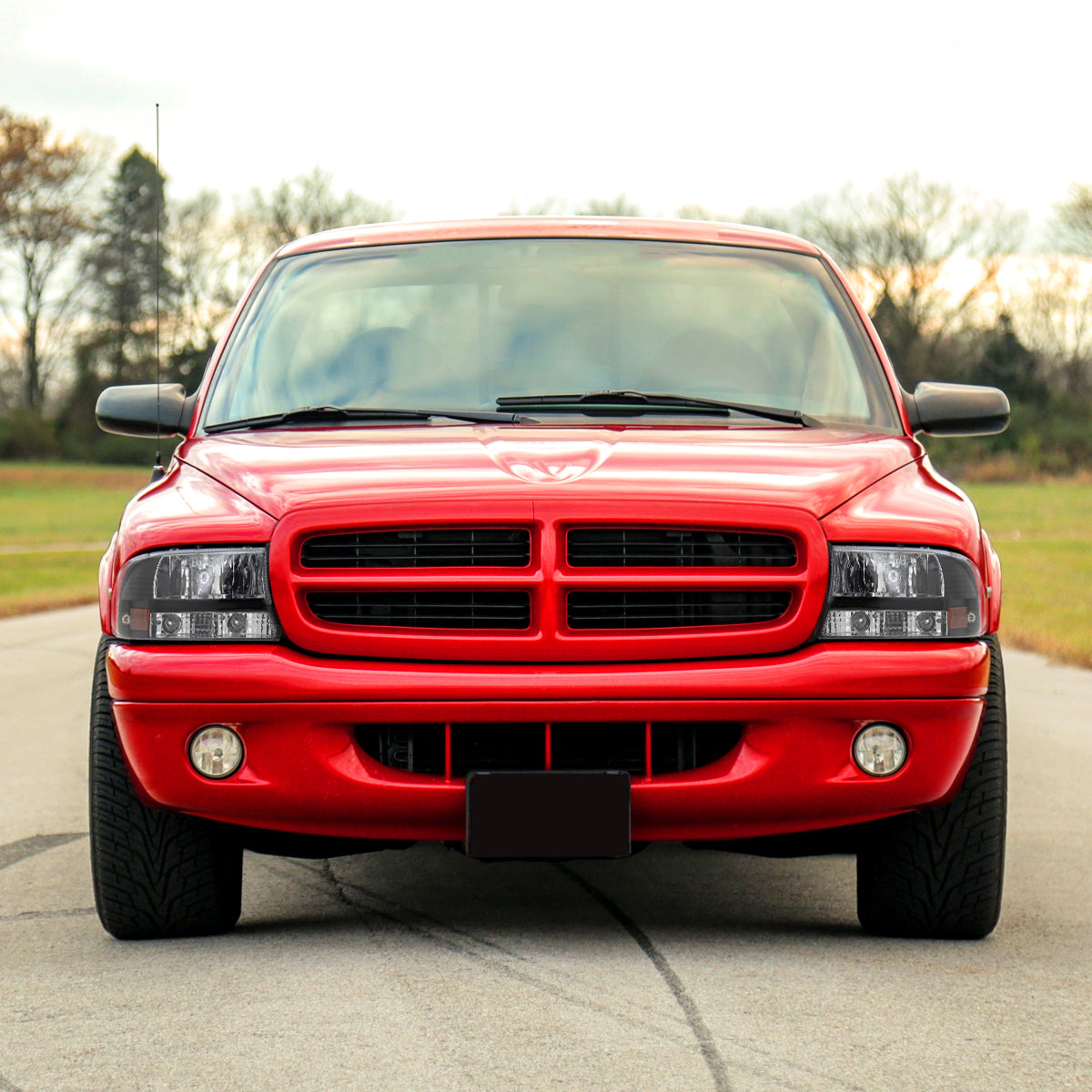 1997-2004 Dodge Dakota/ 1998-2003 Durango Crystal Headlights (Matte Black Housing/Clear Lens)