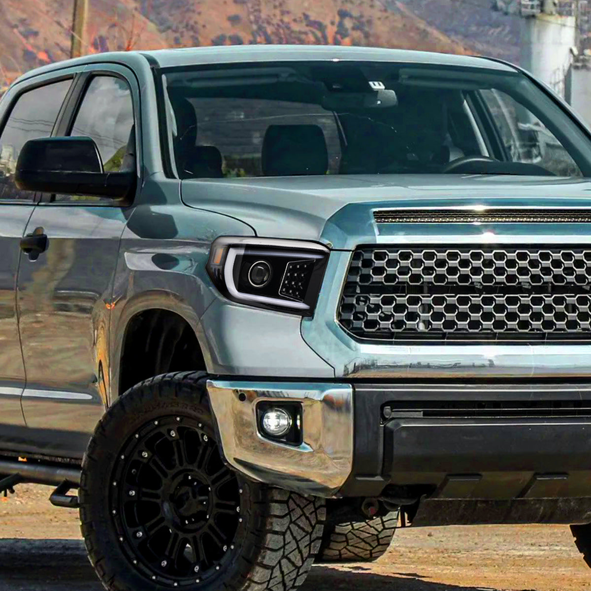 2014-2021 Toyota Tundra LED C-Bar Projector Headlights w/ LED Turn Signal Lights (Glossy Black Housing/Clear Lens)