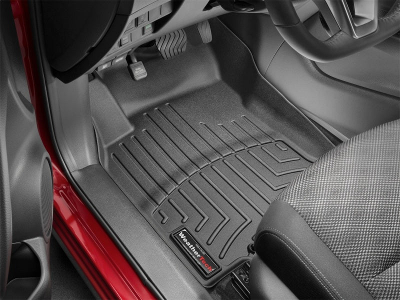 WeatherTech 2017+ Nissan Rouge Sport Front FloorLiner - Black