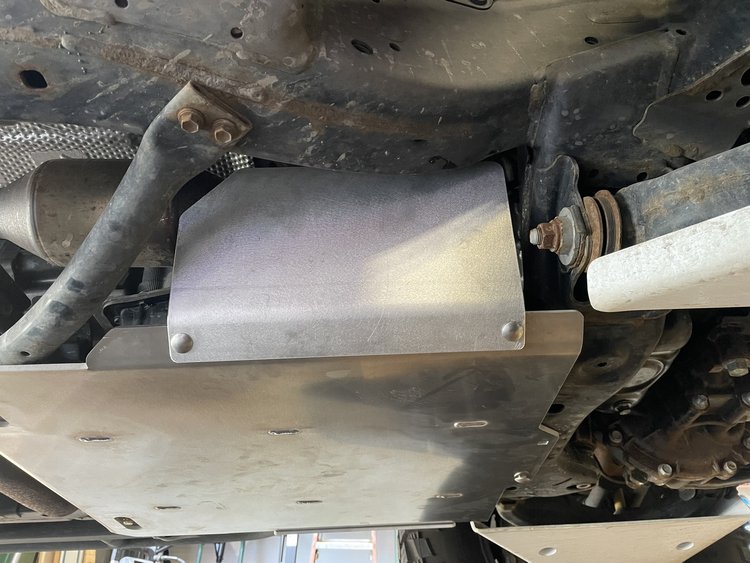 Greenlane Offroad 5TH GEN 4RUNNER CATALYTIC CONVERTER COVERS
