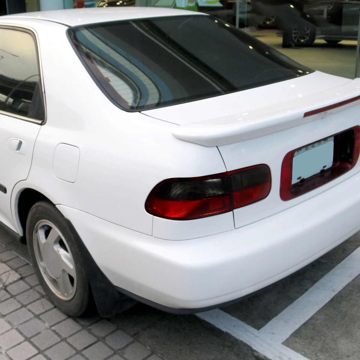 1992-1995 Honda Civic Tail Lights (Chrome Housing/Red Smoked Lens)