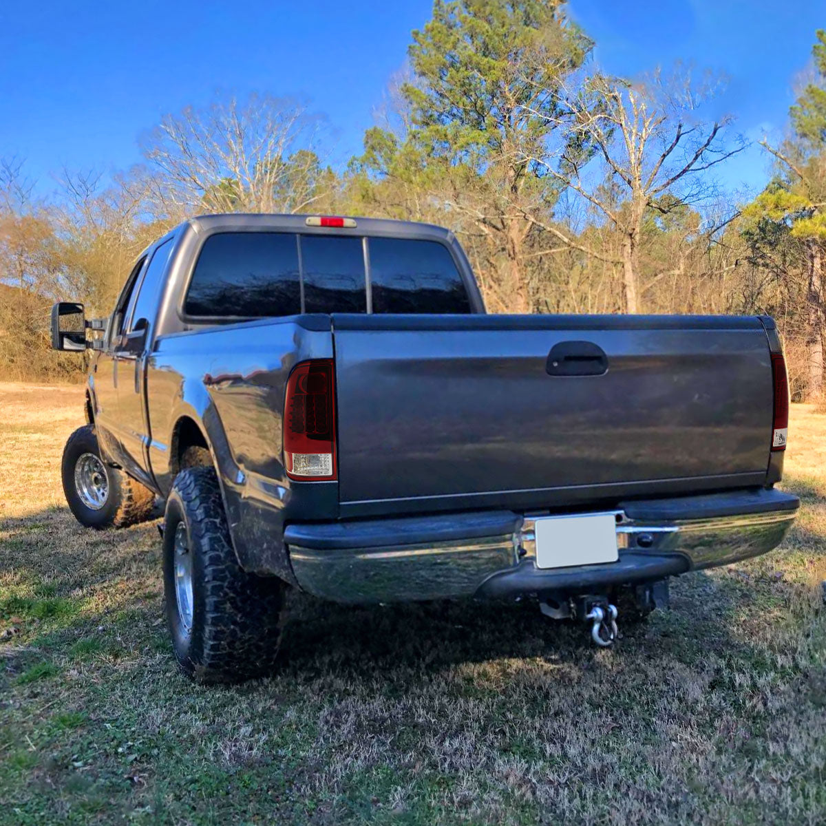 1997-2007 Ford F-150/F-250/F-350/F-450/F-550 Styleside LED Tail Lights (Chrome Housing/Red Clear Lens)