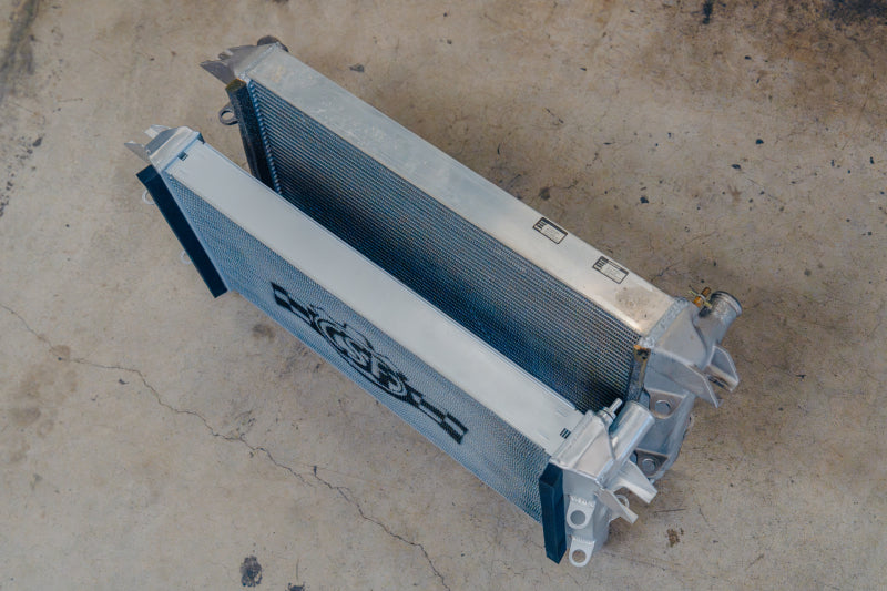 CSF 05-06 Ford GT High Performance All-Aluminum Radiator