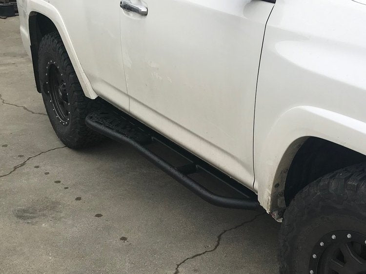 Greenlane Offroad 5TH GEN 4RUNNER ALUMINUM SLIDERS WITH REAR KICK OUT