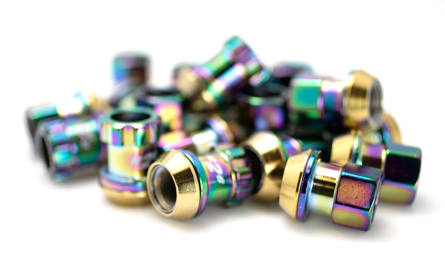 Project Kics R26 Lug nuts w/ Locks