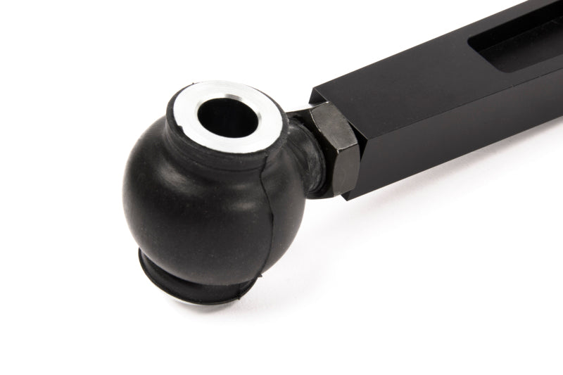 Dinan 18-23 BMW M5 Suspension Links - Rear
