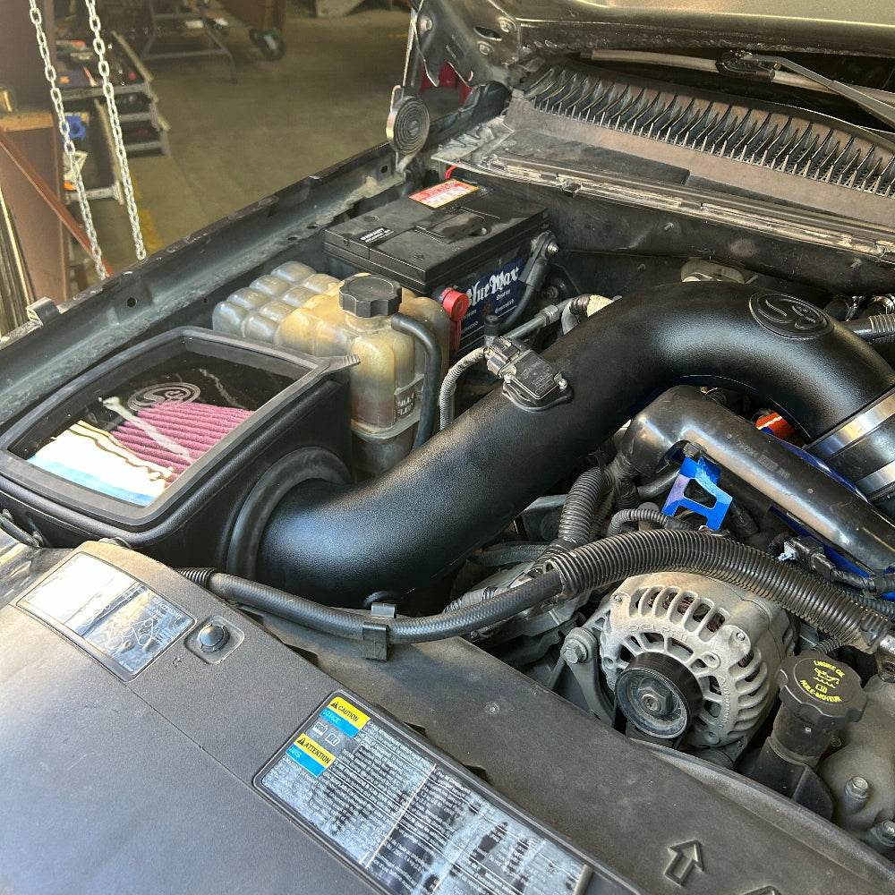 2004 - 2005 Duramax S&B Cold Air Intake Kit (75 - 5102) - Intake Kit - S&B Filters