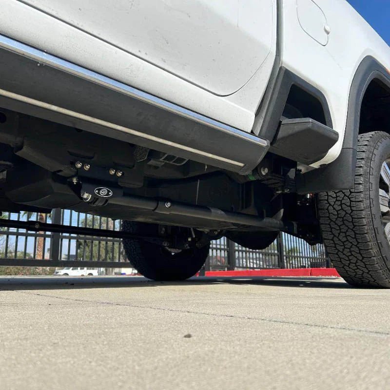 2020 - 2026 Duramax Traction Bar Kit (102158/102159) - Traction Bars - S&B Filters