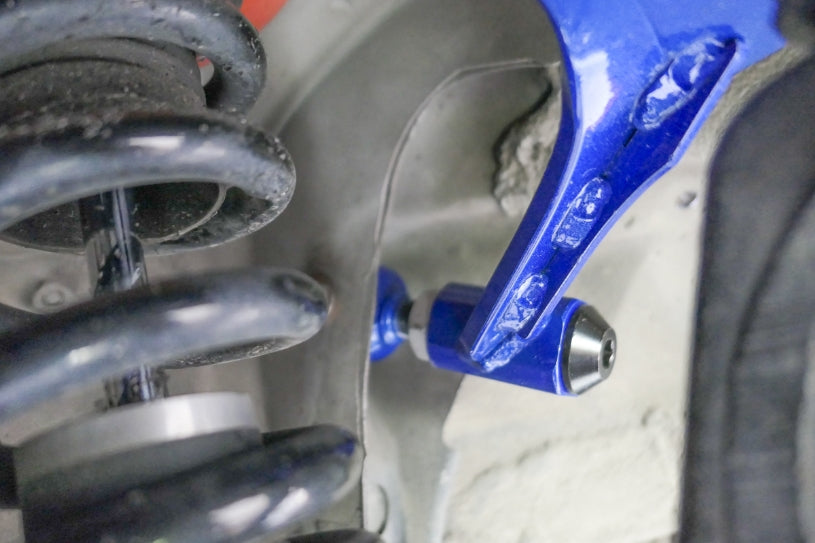 98-05 Lexus GS300 / GS400 Megan Racing Front Camber Arms (Extreme Low)