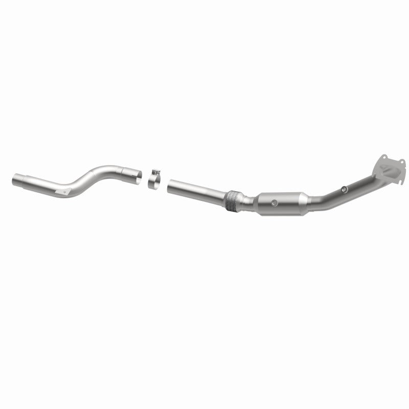 MagnaFlow Left Side Direct Fit Catalytic Converter 15-17 Chrysler 300 3.6L (4-Bolt Flange)