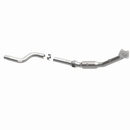 MagnaFlow Left Side Direct Fit Catalytic Converter 15-17 Chrysler 300 3.6L (4-Bolt Flange)