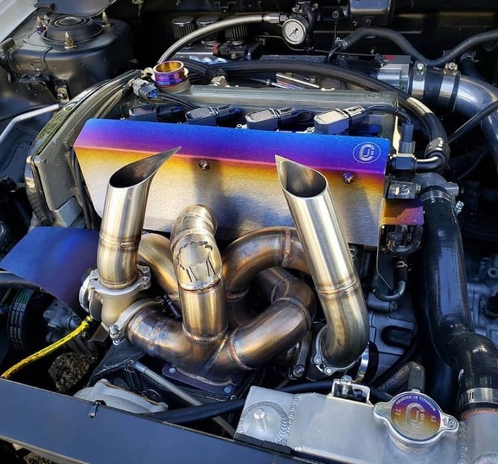 Chasing JS Mitsubishi Evolution 7/8/9 Valve Cover Heatshield