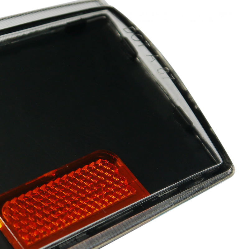 1988-1993 GMC Sierra/Yukon Chevrolet Silverado Corner Lights w/ Amber Reflectors (Matte Black Housing/Clear Lens)