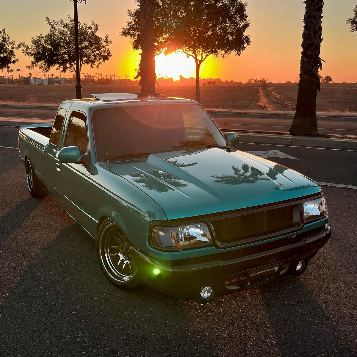 1993-1997 Ford Ranger Factory Style Headlights w/ Corner Lights & Amber Reflector (Matte Black Housing/Clear Lens)
