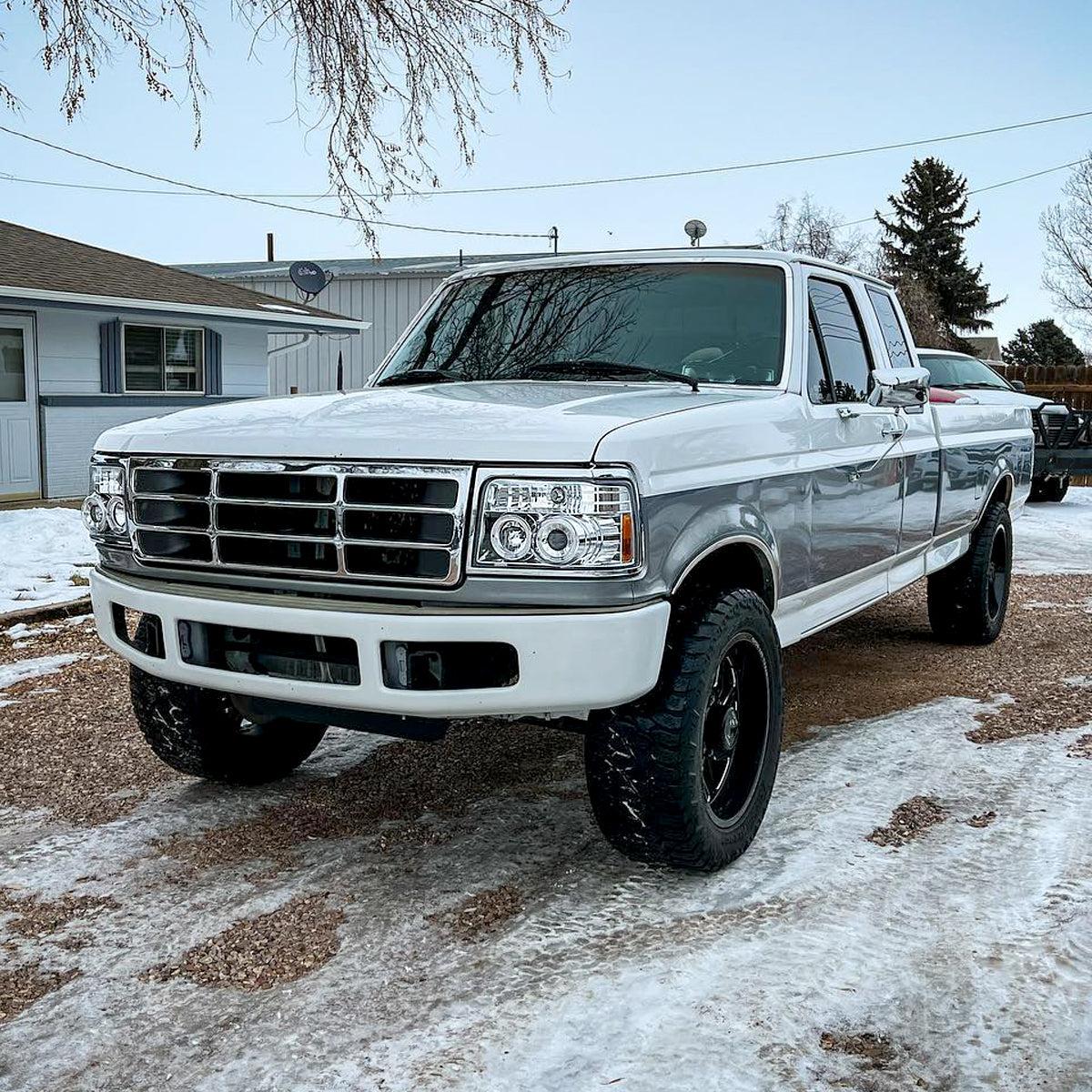 1992-1996 Ford F-150 F-250 F-350 Bronco Dual Halo Projector Headlights (Chrome Housing/Clear Lens)