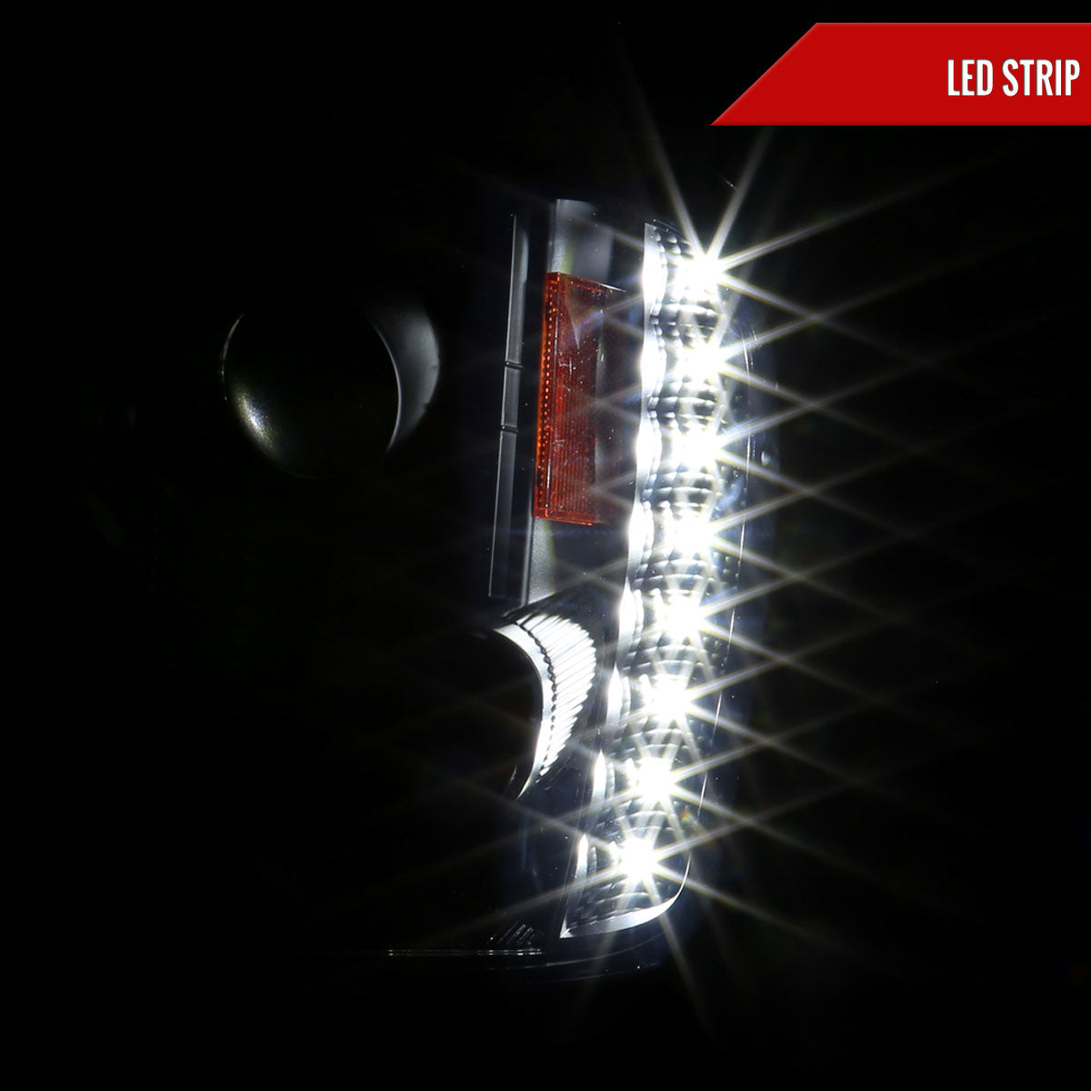 2002-2009 Chevrolet Trailblazer Projector Headlights w/ LED Light Strip (Black Housing/Smoked Lens)