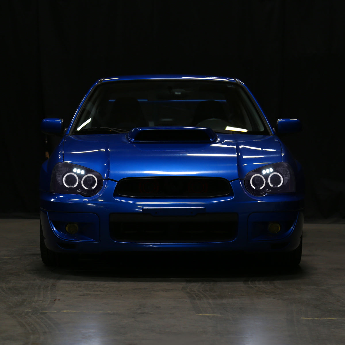2004-2005 Subaru Impreza WRX/STI Outback Dual Halo Projector Headlights (Glossy Black Housing/Smoked Lens)