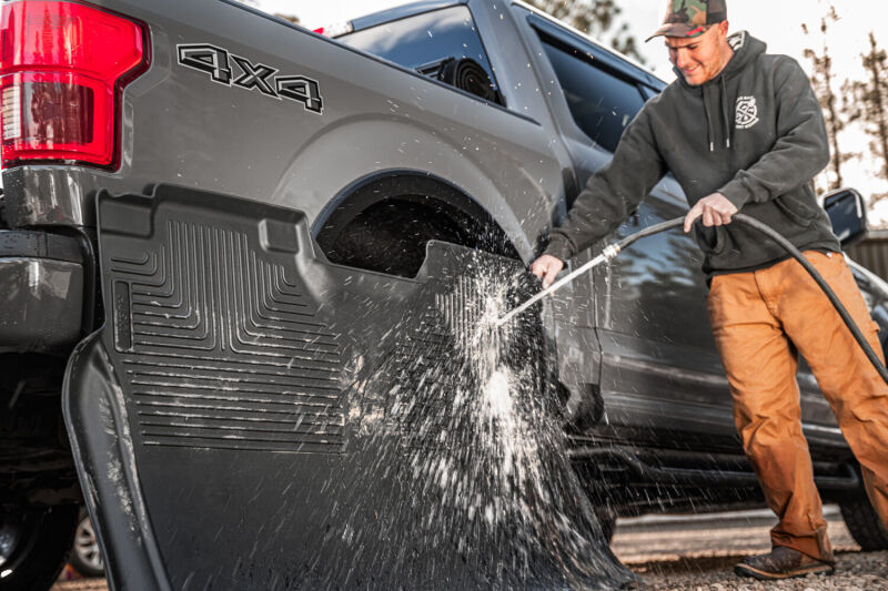 Husky Liners 15-23 Chevrolet Express/GMC Savana 1500/2500/3500 WeatherBeater Black Floor Liners