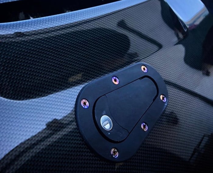 Chasing JS Aerocatch Hood Pin Hardware