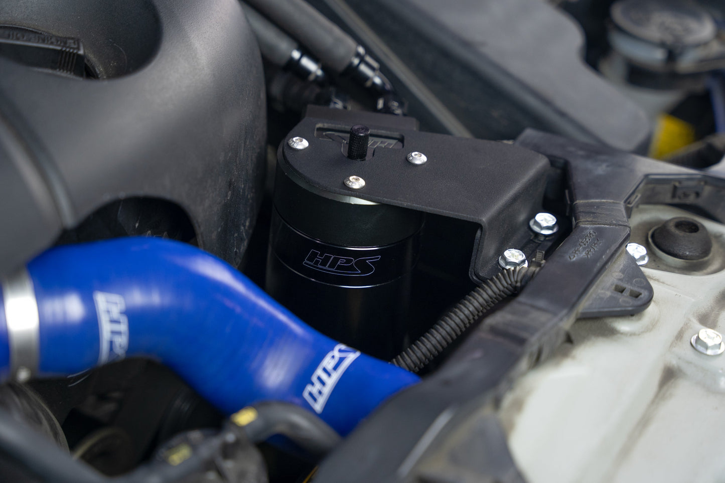 HPS Performance Aluminum Oil Catch Can Kit 2006-2013 Lexus IS250 2.5L V6, Black, 860-025WB