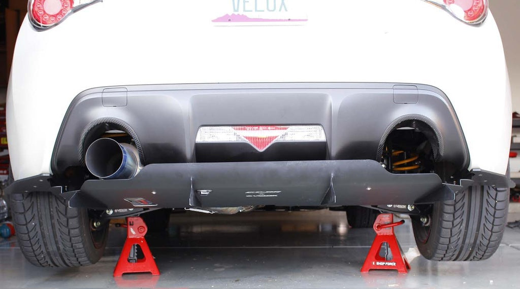 Verus - Composite Rear Spat Kit - BRZ/FRS/GT86