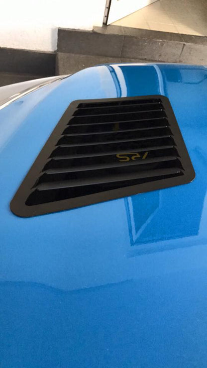 Verus - Hood Louver Kit - Focus RS/ST (MK3)