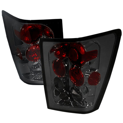 2005-2006 Jeep Grand Cherokee Tail Lights (Chrome Housing/Smoked Lens)