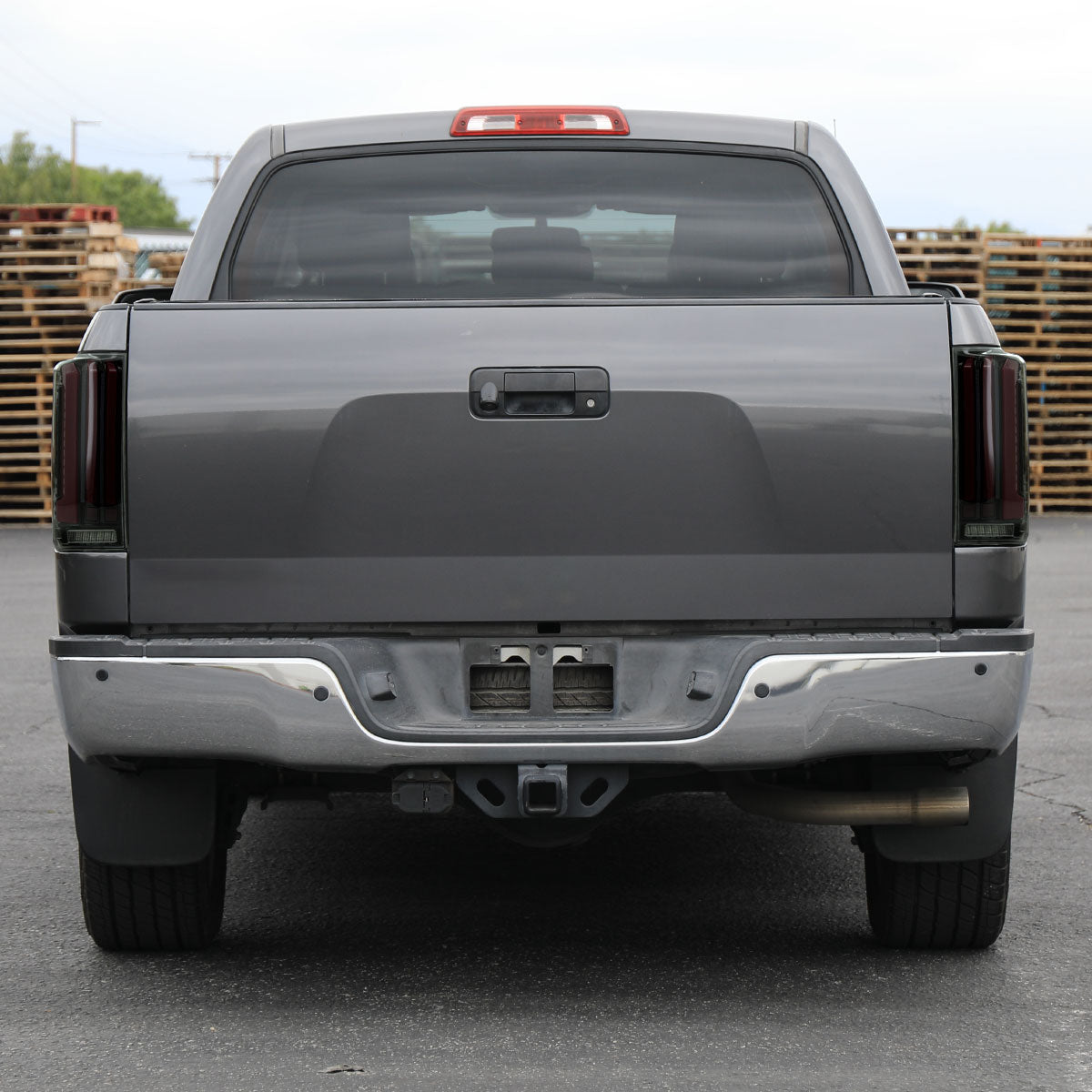 2007-2013 Toyota Tundra Sequential Red LED Bar Tail Lights (Glossy Black Housing/Smoked Lens)