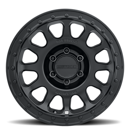 Method MR709 HD Bead Grip 17x 8.5in / ET0 / 5x5 BP / 71.5mm Bore - Black Wheel