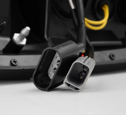 AlphaRex 97-03 Ford F150 / 99-16 Ford F250/F350/F450/F550 LUXX-Series LED Tail Lights - Black/Red-Headlights-AlphaRex