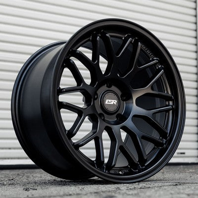 ESR Wheels AP1 Matte Black 18x9.5 +22 Custom 72.6mm