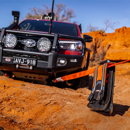 ARB Weekender Recovery Kit Incl 17600lb Recovery Strap/4.75T Shackles Tow Straps