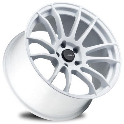 AVID.1 AV-20 White 18x8 +45 5x114.3mm 73.1mm