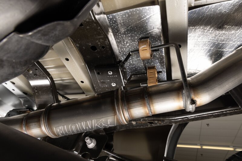 Flowmaster 17-24 F250/F350 GAS Direct Fit FlowFX Cat-Back Exhaust System