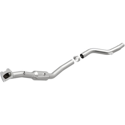 MagnaFlow Right Side Direct Fit Catalytic Converter 15-17 Chrysler 300 3.6L (4-Bolt Flange)