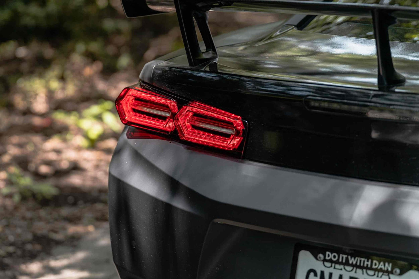 Chevrolet Camaro (16 - 18) (Pair / Facelift / Red): Morimoto XB LED Tails - Tail Lights - Morimoto XB LED Tails