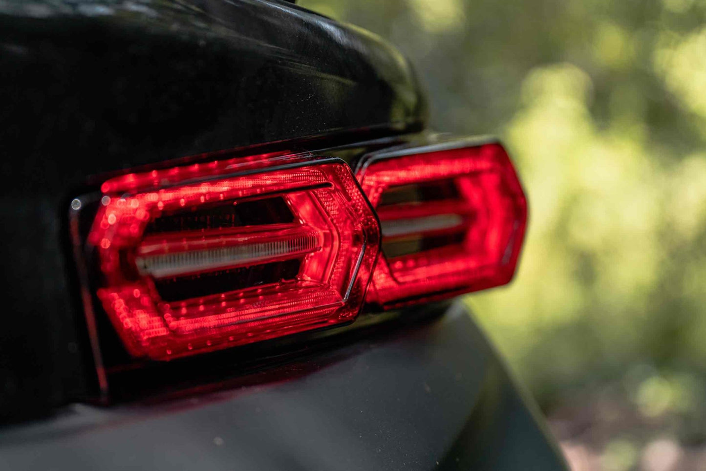 Chevrolet Camaro (16 - 18) (Pair / Facelift / Red): Morimoto XB LED Tails - Tail Lights - Morimoto XB LED Tails