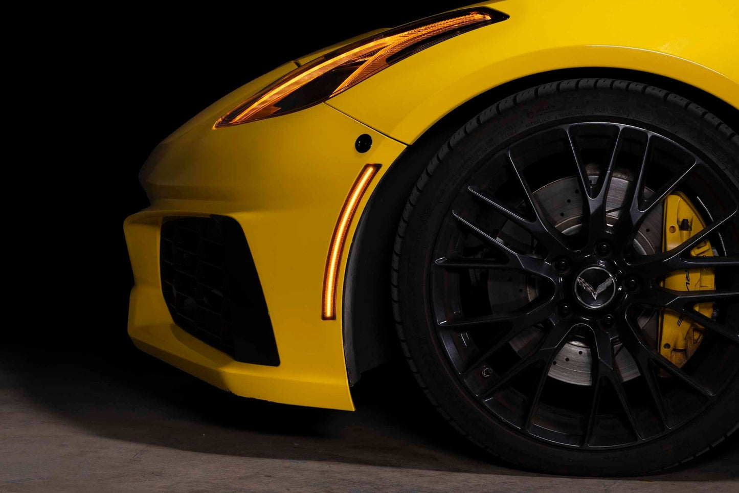 Chevrolet corvette C7 (14 - 19): XB LED Side Markers (Front/ Amber) - Side Marker - Morimoto