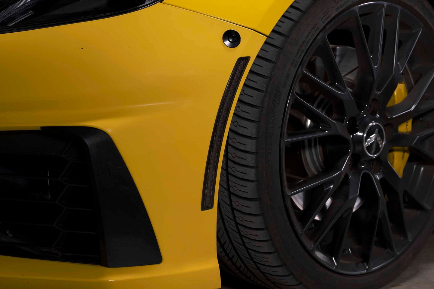 Chevrolet corvette C7 (14 - 19): XB LED Side Markers (Front/ Amber) - Side Marker - Morimoto