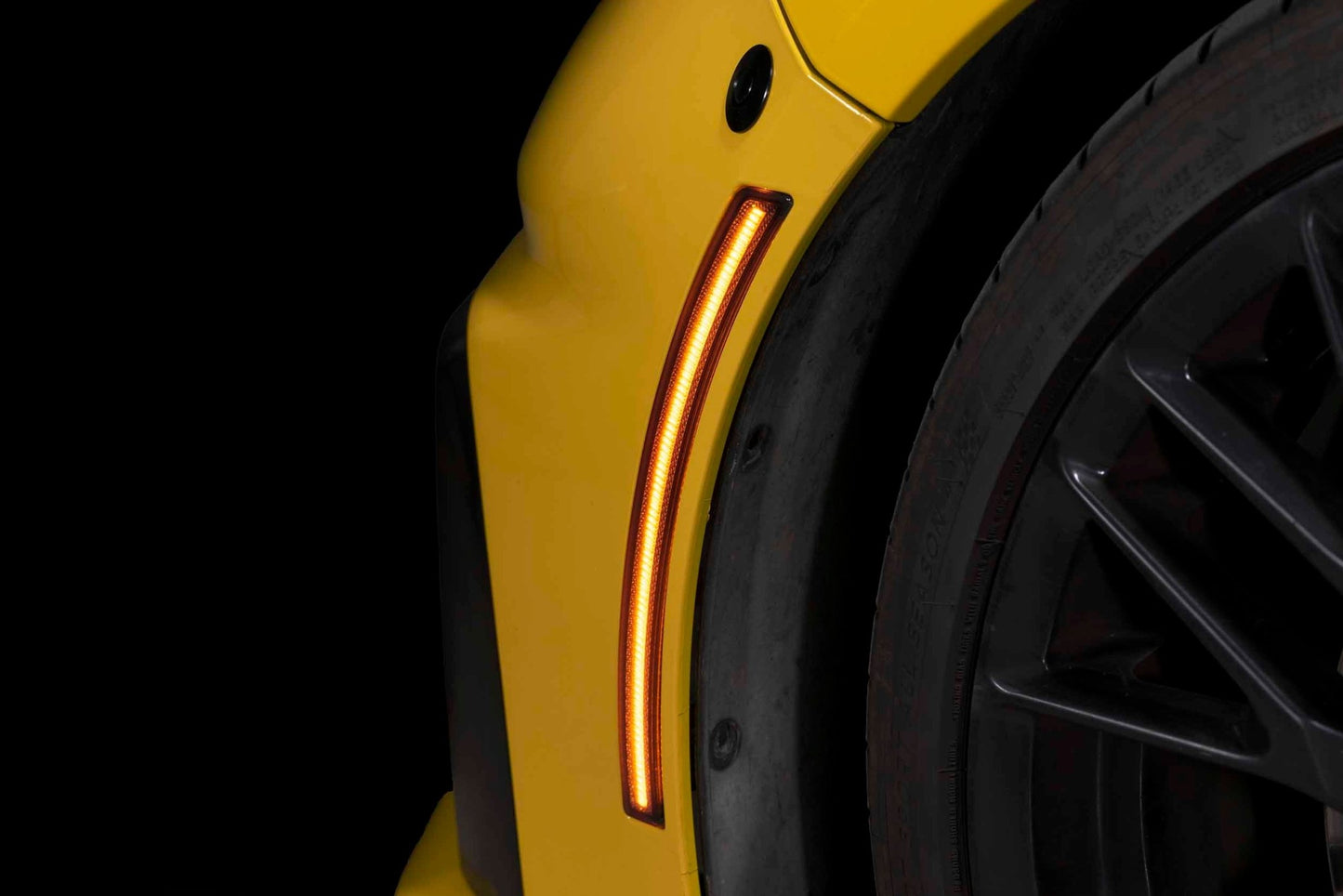 Chevrolet corvette C7 (14 - 19): XB LED Side Markers (Front/ Amber) - Side Marker - Morimoto