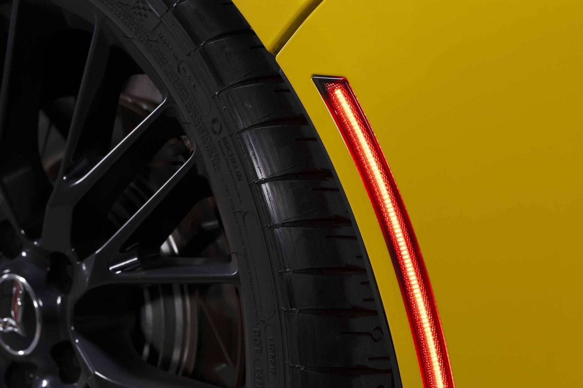 Chevrolet corvette C7 (14 - 19): XB LED Side Markers (Rear) - Side Marker - Morimoto