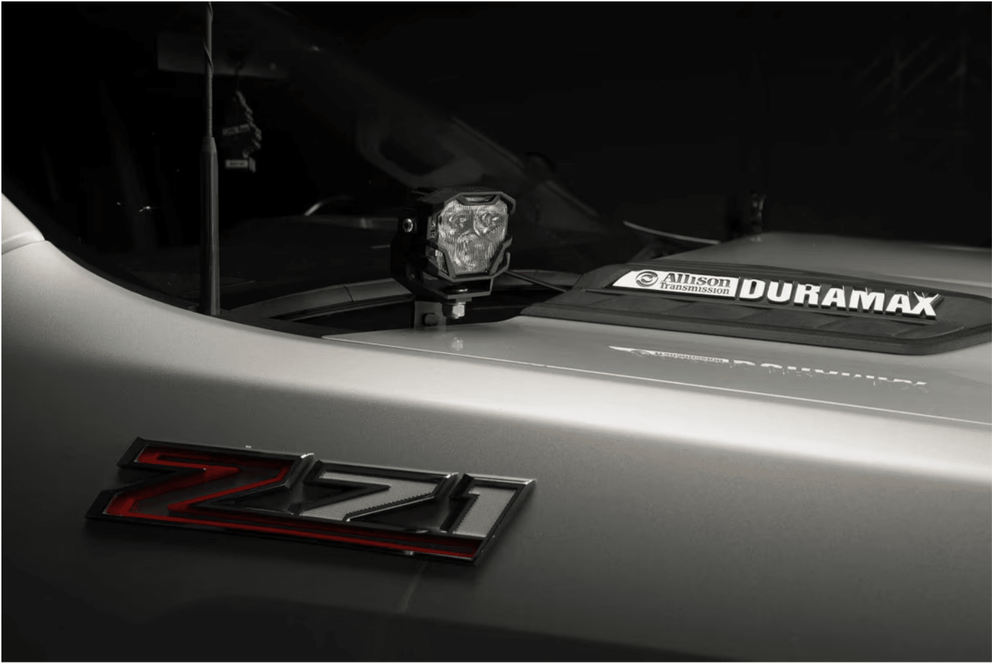 Chevrolet Silverado HD 2020 - 2024: : Morimoto 4Banger LED Ditch Light System - LED Light Pods - Morimoto