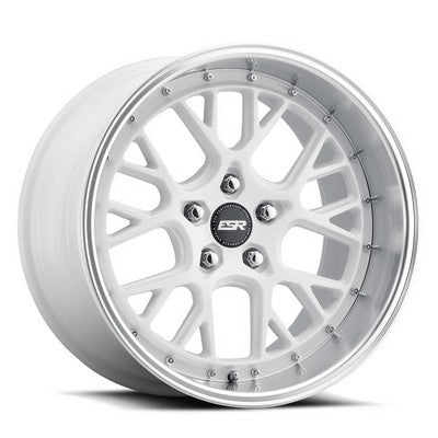 ESR Wheels CS11 Gloss White Machine Lip 18x8.5 +30 Custom 72.6mm