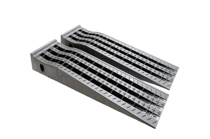 Megan Racing 2-Piece Drive-On Service Ramps ( Pair of Ramps)