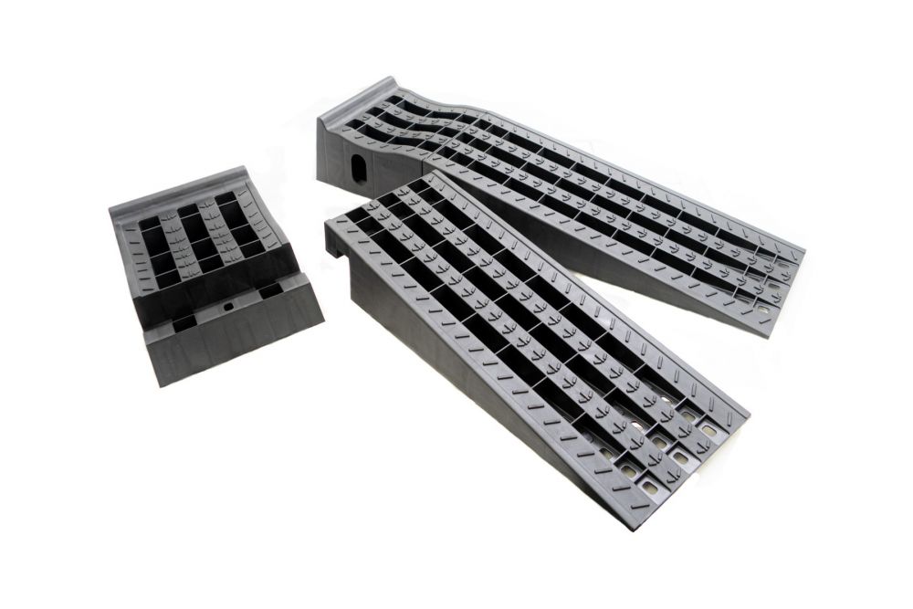 Megan Racing 2-Piece Drive-On Service Ramps ( Pair of Ramps)