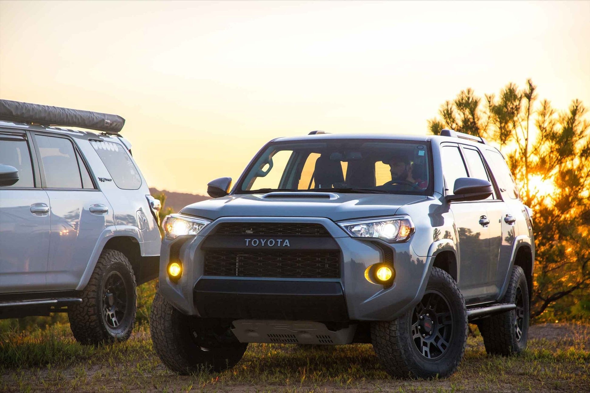 (Fog Light) 9005/H10: Morimoto 2Stroke 4.0 LED Bulbs (Yellow) - Fog Light Bulb - Morimoto