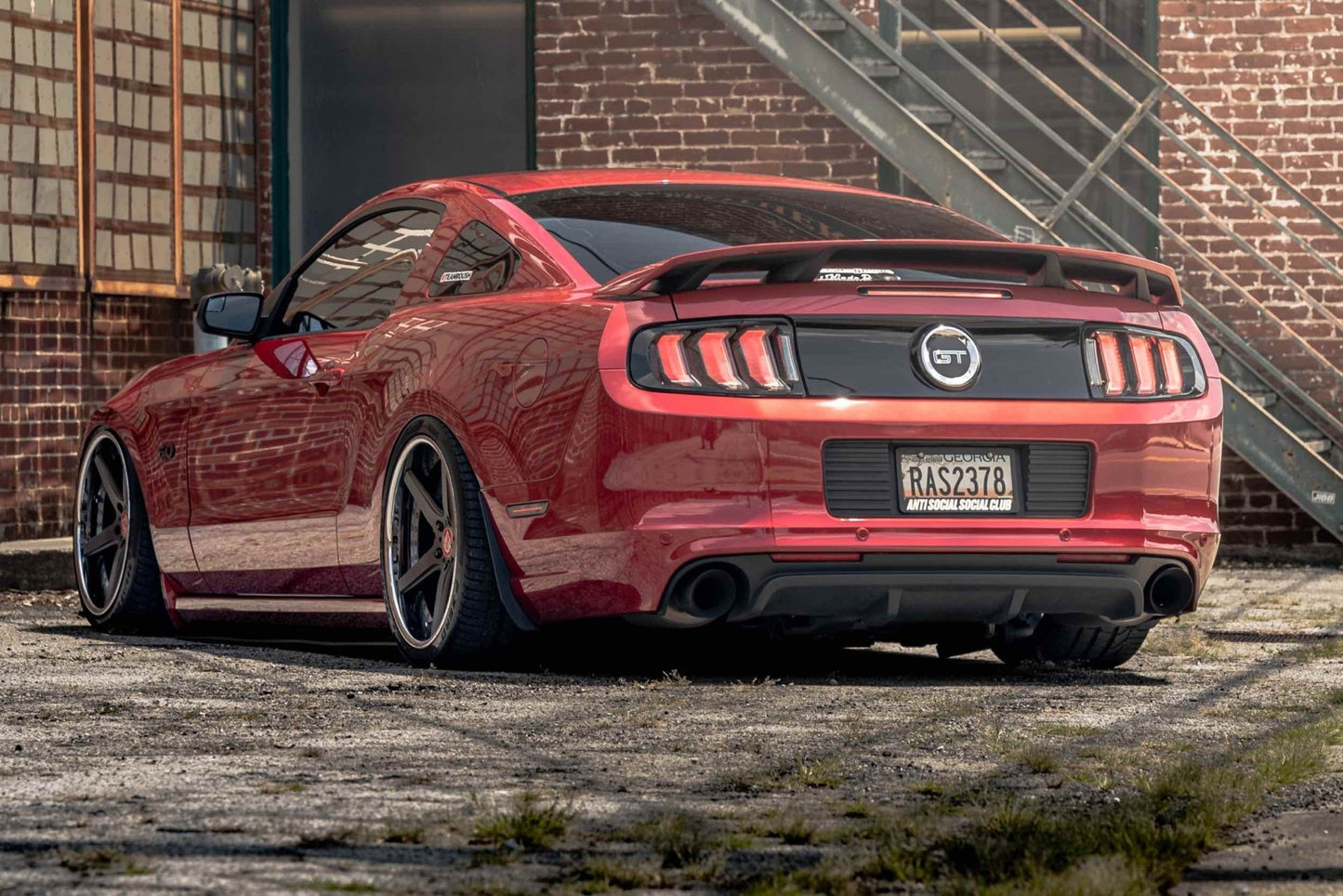 Ford Mustang (10 - 12) (Pair / Facelift / Red): Morimoto XB LED Tails - Tail Lights - Morimoto XB LED Tails