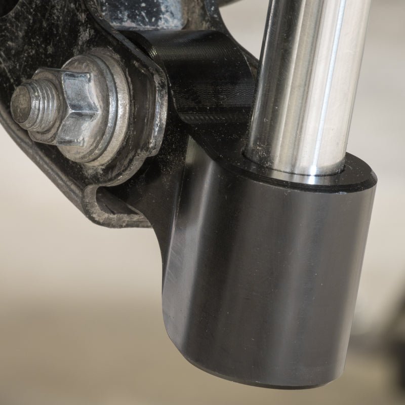 ICON 05 - 15 Toyota Tacoma 0 - 3.5in/16 - 17 Toyota Tacoma 0 - 2.75in Stage 9 Suspension System w/Billet Uca Coilovers